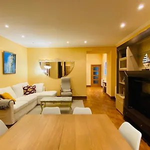 casa-naranja-centrally-located-spacious-unique.sansebastianhotels.net/